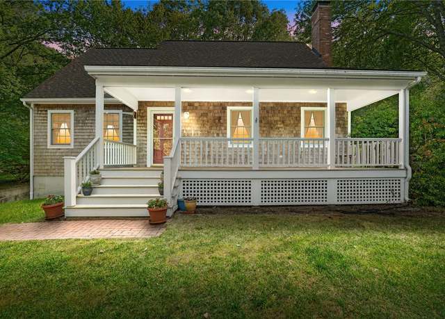 Property at 1 Cleo Ct, Westerly, RI 02891, 4 beds, 3.5 baths
