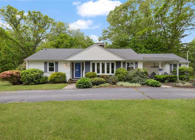 Property at 139 Fletcher Rd, North Kingstown, RI 02852, 2 beds, 1 bath