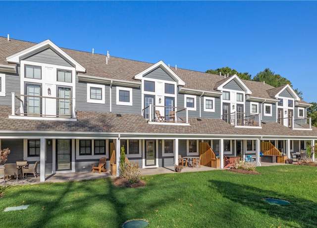 Property at 3 B White Hawk Ridge Rdg, Richmond, RI 02898, 3 beds, 2.5 baths