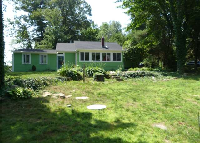 Property at 477 Old Plainfield Pike, Scituate, RI 02825, 3 beds, 1 bath
