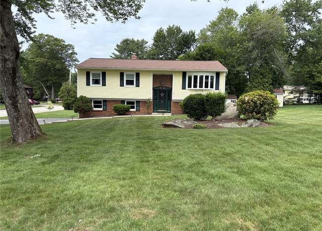 Property at 26 Orchard Ave, Smithfield, RI 02828, 3 beds, 2.5 baths