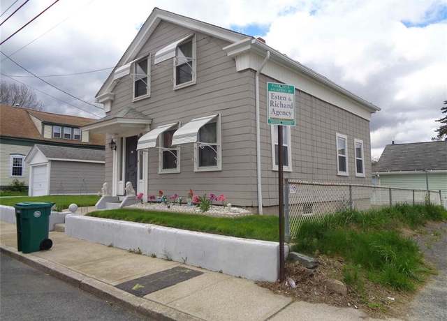 Property at 259 Park Ave, Woonsocket, RI 02895, 3 beds, 1.5 baths