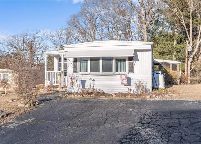 Property at 21 Lane A Ln, Coventry, RI 02816, 2 beds, 1 bath