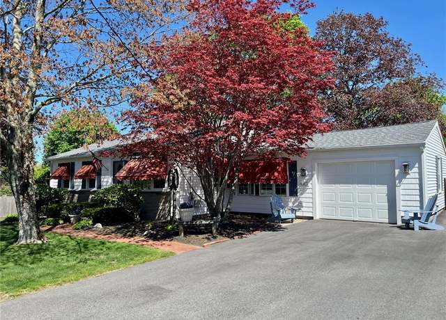 Property at 112 Lemay Rd, Woonsocket, RI 02895, 2 beds, 1 bath