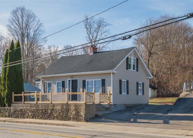 Property at 670 Putnam Pike, Smithfield, RI 02828, 2 beds, 1 bath