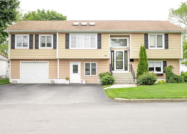 Property at 290 E View Ave, Cranston, RI 02920, 3 beds, 3 baths