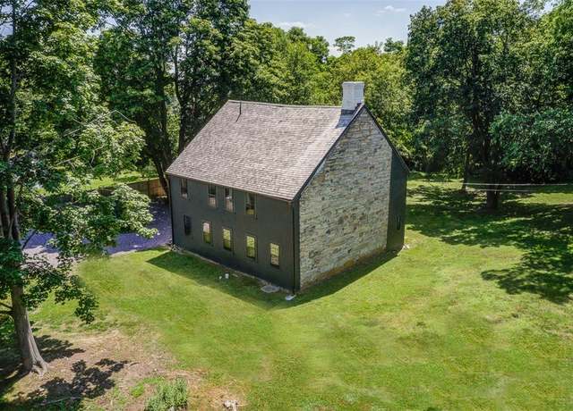 Property at 1147 Great Rd, Lincoln, RI 02865, 3 beds, 2.5 baths