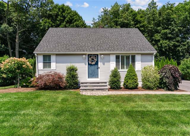 Property at 32 Spencer Rd, Smithfield, RI 02828, 4 beds, 2 baths