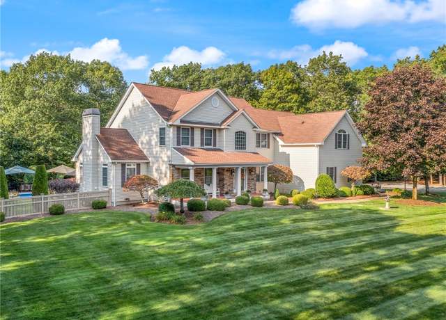 Property at 7 Overlook Trl, Scituate, RI 02825, 4 beds, 3.5 baths