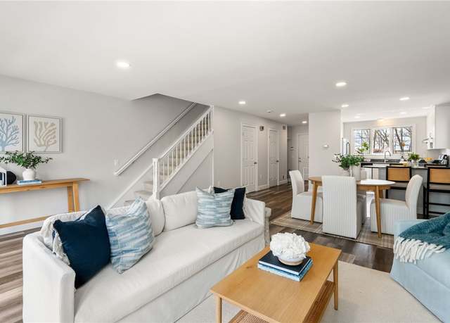 Property at 844 Bullocks Point Ave, East Providence, RI 02915, 2 beds, 2.5 baths