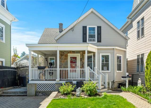 Property at 26 Whipple Ave, Cranston, RI 02920, 3 beds, 1 bath