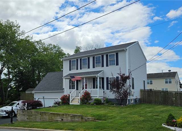 Property at 3 Bank St, Cranston, RI 02920, 3 beds, 2.5 baths