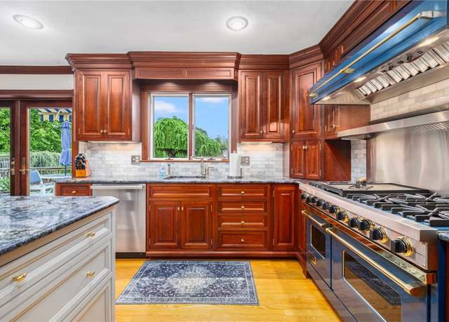 Property at 831 N Quidnessett Rd, North Kingstown, RI 02852, 4 beds, 2.5 baths