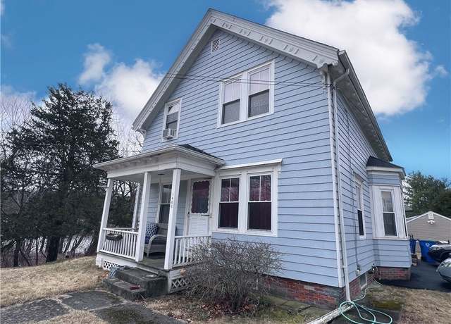 Property at 1486 Smithfield Ave, Lincoln, RI 02865, 4 beds, 2 baths
