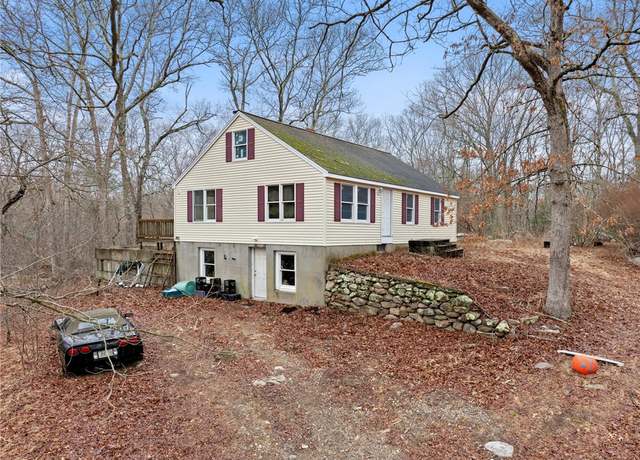 Property at 604 Stony Fort Rd, South Kingstown, RI 02874, 2 beds, 1.5 baths