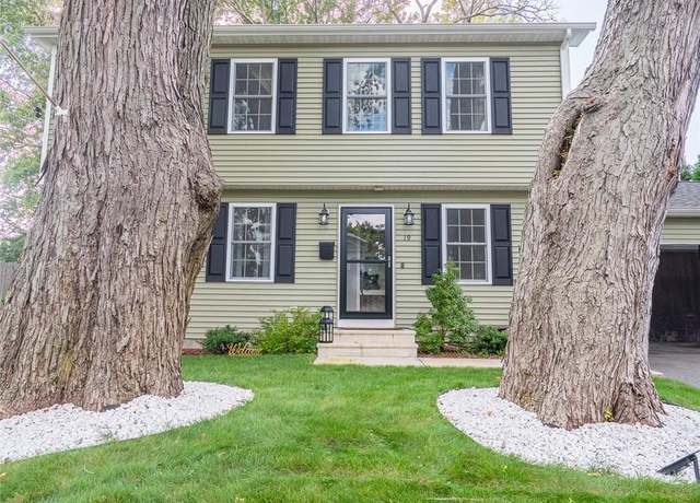 Property at 19 Revere Ave, West Warwick, RI 02893, 3 beds, 2.5 baths