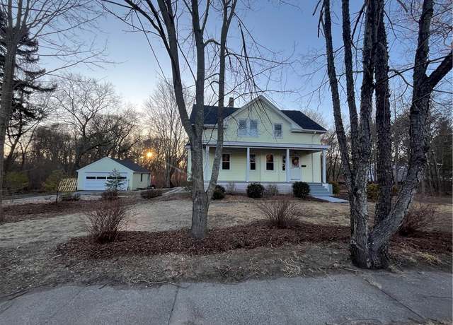 Property at 279 Beach Ave, Warwick, RI 02889, 5 beds, 2 baths