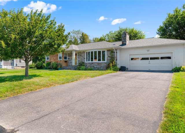 Property at 30 Oak Grove Blvd, North Providence, RI 02911, 2 beds, 2 baths