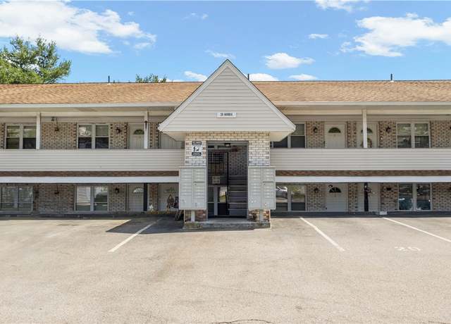 Property at 20 Hurdis St #6, North Providence, RI 02904, 1 bed, 1 bath