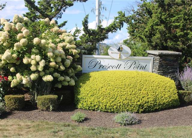 Property at 68 Rebels Way, Portsmouth, RI 02871, 2 beds, 2.5 baths