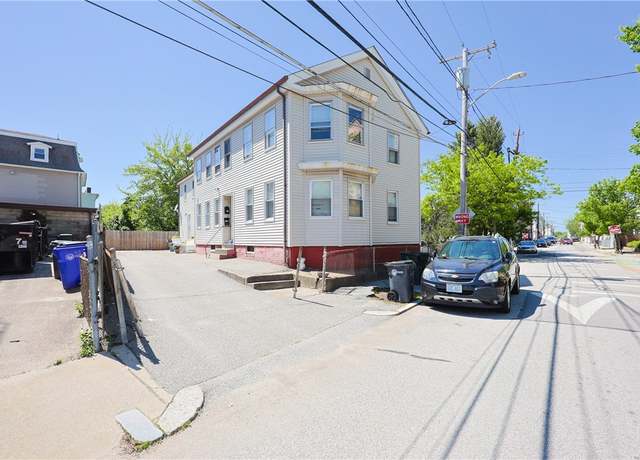 Property at 165 Knight St, Providence, RI 02909, 8 beds, 4 baths