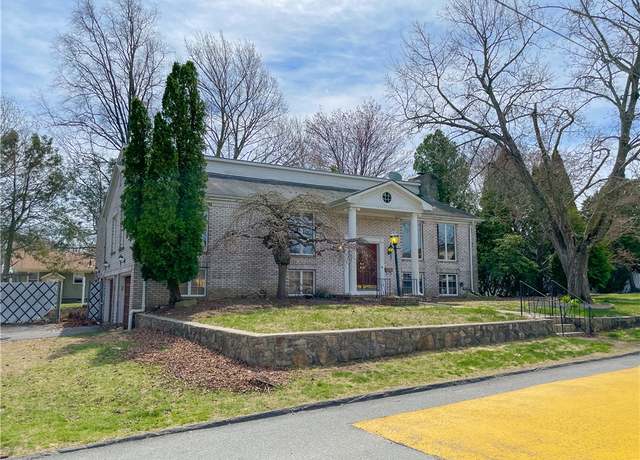 Property at 10 Green Valley Dr, Johnston, RI 02919, 3 beds, 2.5 baths