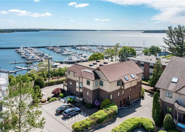 Property at 3976 Post Rd, Warwick, RI 02886, 1 bed, 1.5 baths