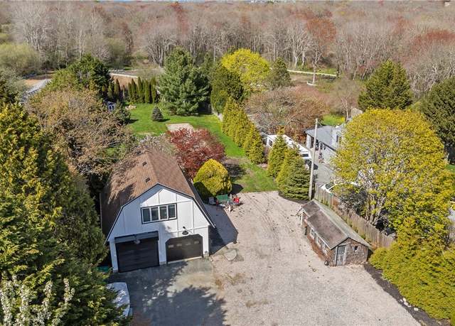 Property at 202 Old Mill Ln, Portsmouth, RI 02871, 1 bed, 1 bath