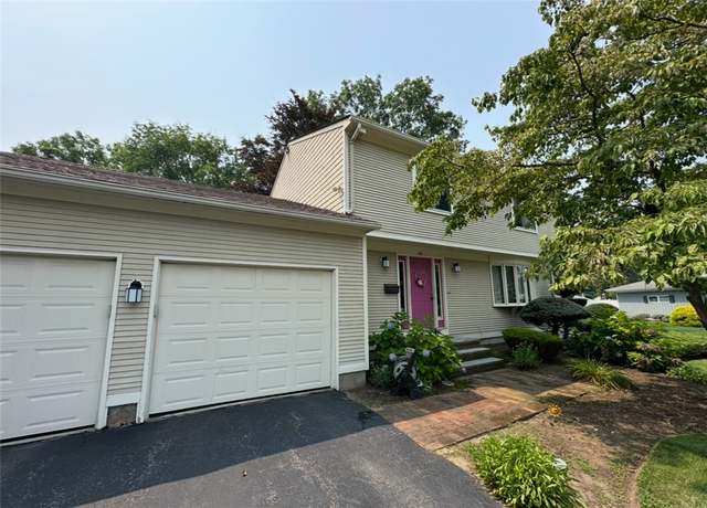 Property at 66 Foxglove Dr, Cranston, RI 02920, 4 beds, 3.5 baths