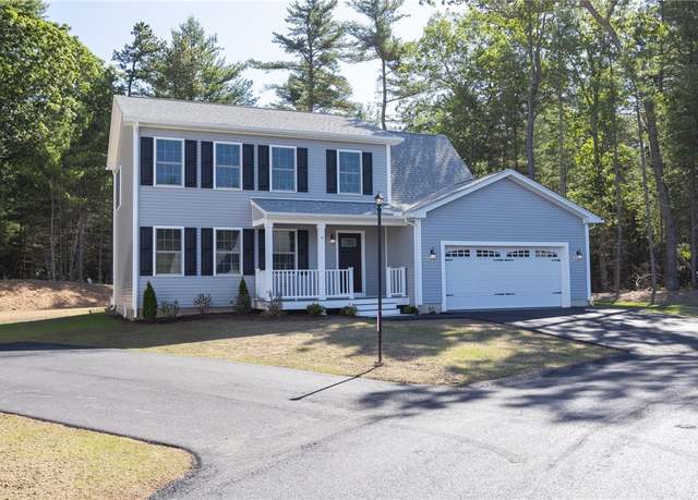 Property at 6 Boyd Brook Cir #3, Coventry, RI 02816, 2 beds, 2.5 baths