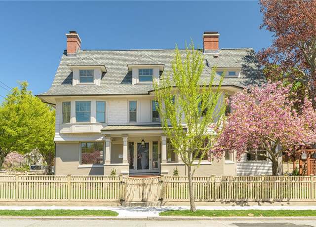 Property at 349 Wayland Ave, Providence, RI 02906, 5 beds, 5.5 baths