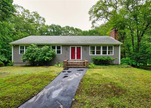 Property at 172 Ridge Rd, Smithfield, RI 02917, 3 beds, 1.5 baths