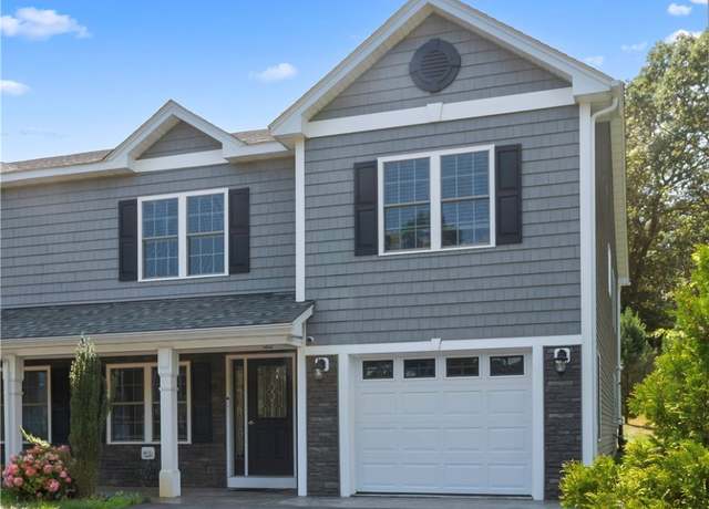 Property at 180 South Rd, East Greenwich, RI 02818, 2 beds, 3 baths