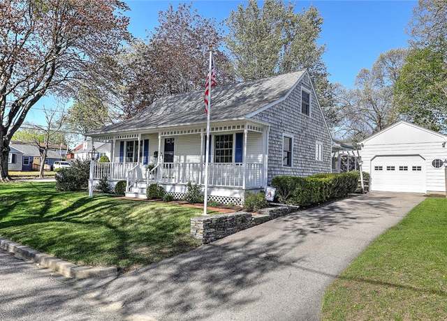 Property at 32 Glengrove Ave, Cranston, RI 02910, 3 beds, 1 bath