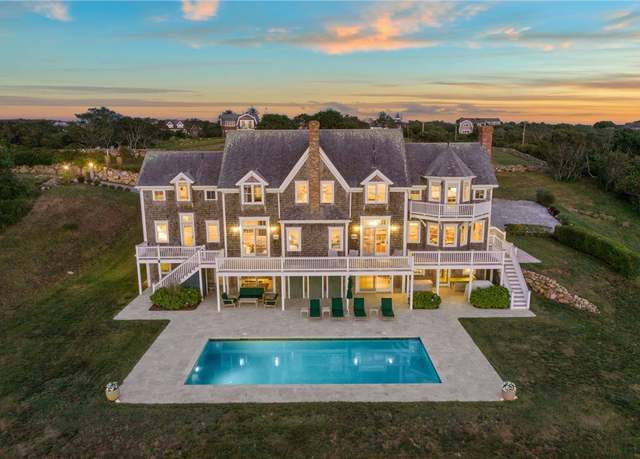 Property at 1596 West Side Rd, Block Island, RI 02807, 5 beds, 5.5 baths