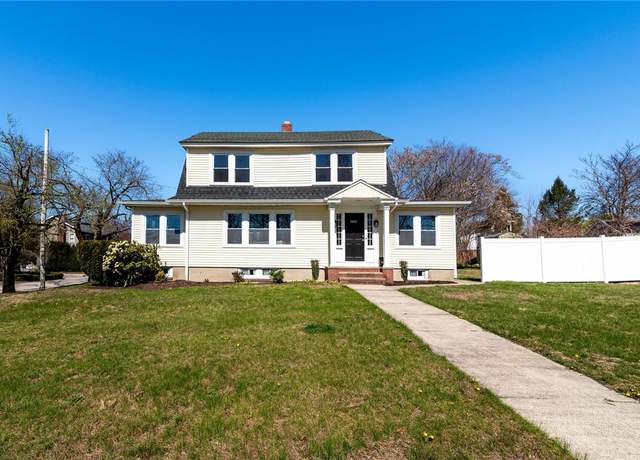 Property at 888 Providence St, West Warwick, RI 02893, 4 beds, 1.5 baths