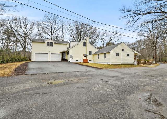 Property at 1381 Putnam Pike, Glocester, RI 02814, 4 beds, 3.5 baths