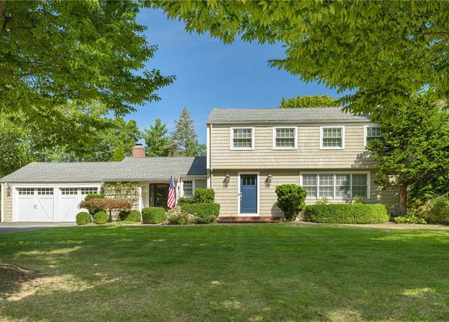 Property at 2 Governor Bradford Dr, Barrington, RI 02806, 4 beds, 2.5 baths