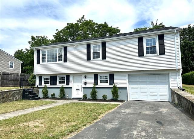 Property at 16 Goulart Ave, Bristol, RI 02809, 3 beds, 2 baths