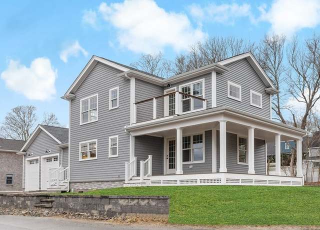 Property at 111 King Phillip Ave, Bristol, RI 02809, 3 beds, 2.5 baths