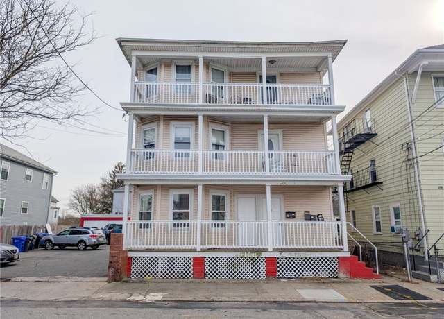 Property at 17 Marietta St, Providence, RI 02904, 9 beds, 3 baths