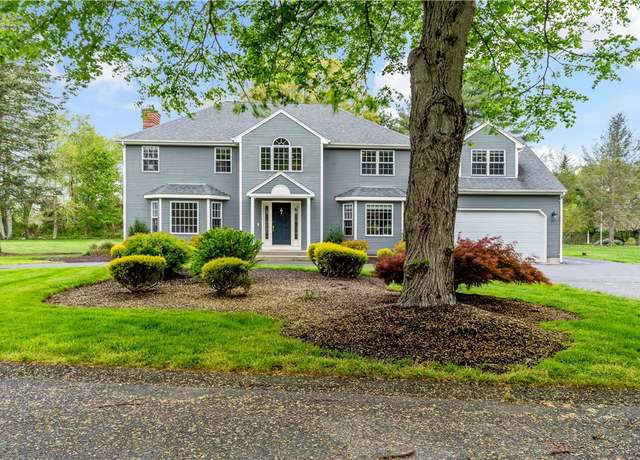 Property at 2 Augusta Cir, Rehoboth, MA 02769, 4 beds, 2.5 baths