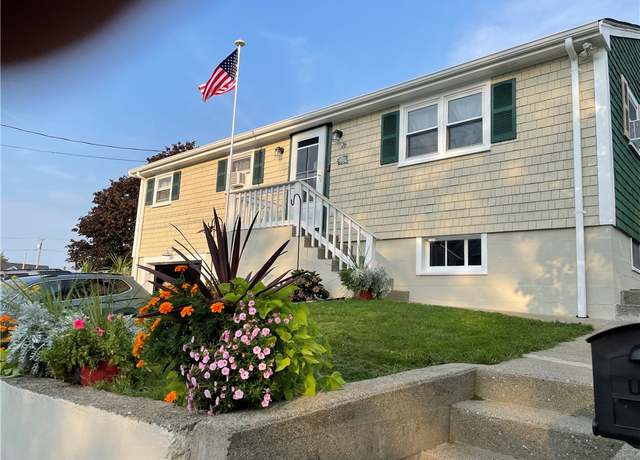 Property at 26 Cliff St, Tiverton, RI 02878, 3 beds, 1 bath