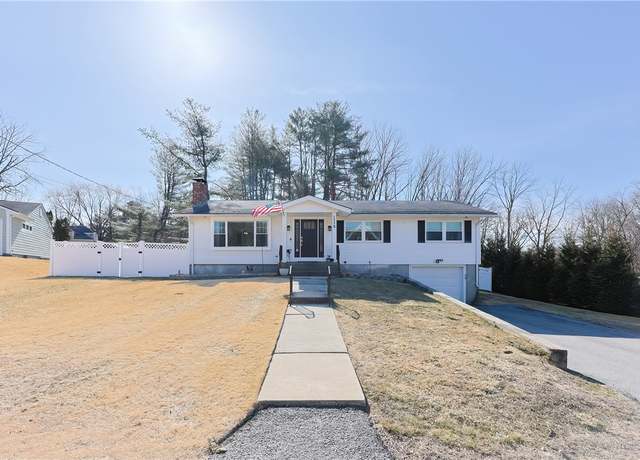 Property at 112 Homestead Ave, North Smithfield, RI 02896, 3 beds, 2 baths