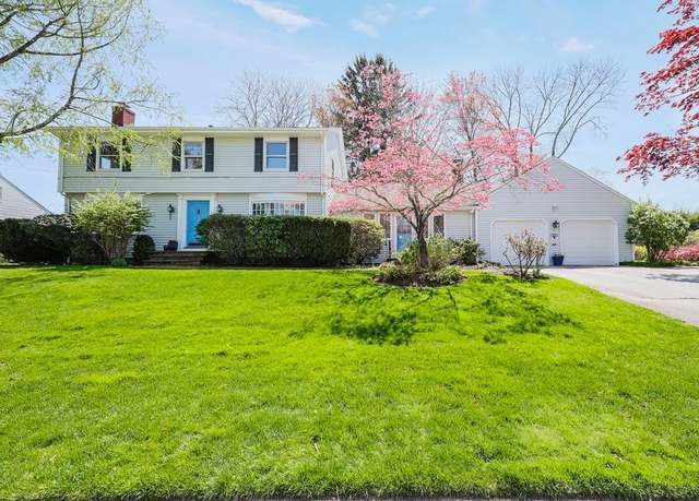 Property at 170 Summit Dr, Cranston, RI 02920, 4 beds, 3 baths