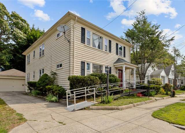 Property at 41 43 Higgins Ave, Providence, RI 02908, 4 beds, 2.5 baths