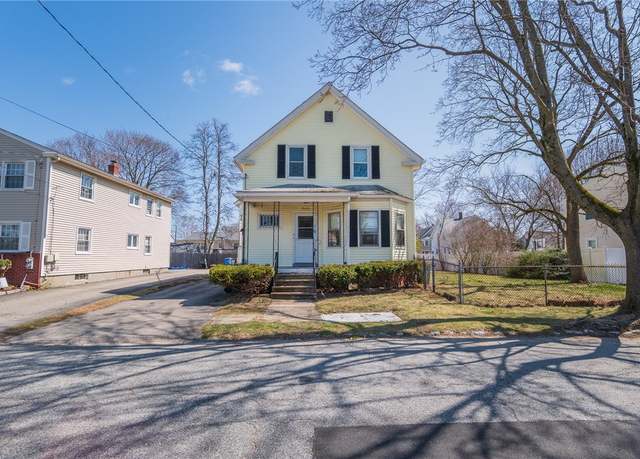 Property at 14 Grove Ave, Cranston, RI 02910, 4 beds, 1.5 baths