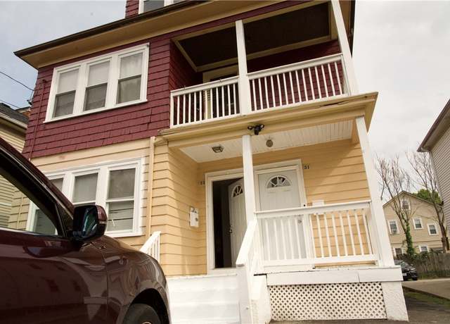 Property at 31 Donelson St, Providence, RI 02908, 4 beds, 2 baths