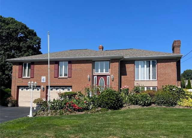 Property at 33 Carriage Way, North Providence, RI 02904, 4 beds, 3 baths