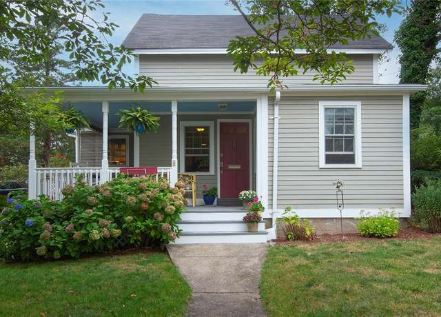 Property at 40 Cross St, Westerly, RI 02891, 2 beds, 1.5 baths